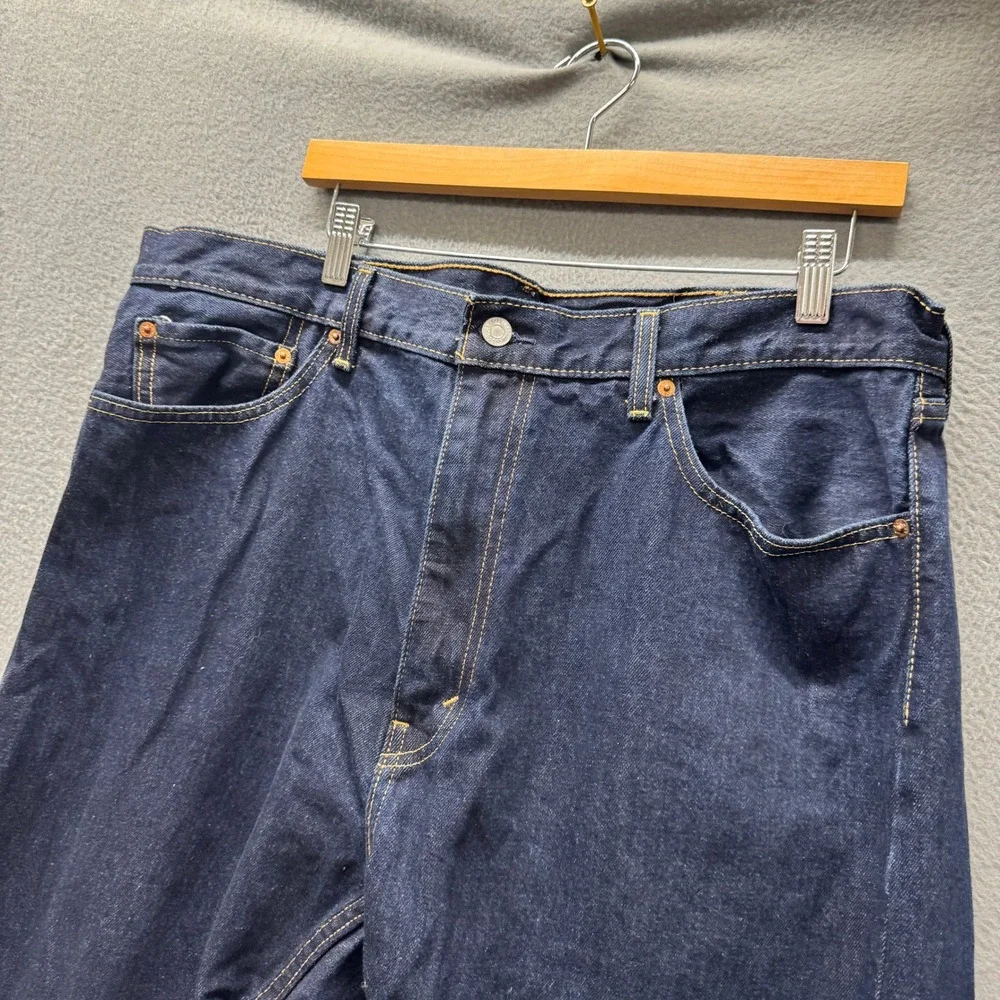 Levi's 505 Jeans Mens 40x30 ACTUAL Regular Fit Dark Wash Denim Classic